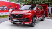 Gia xe SUV VinFast Lux SA 2.0 tu 1,999 ty dong, quy 3/2019 giao xe