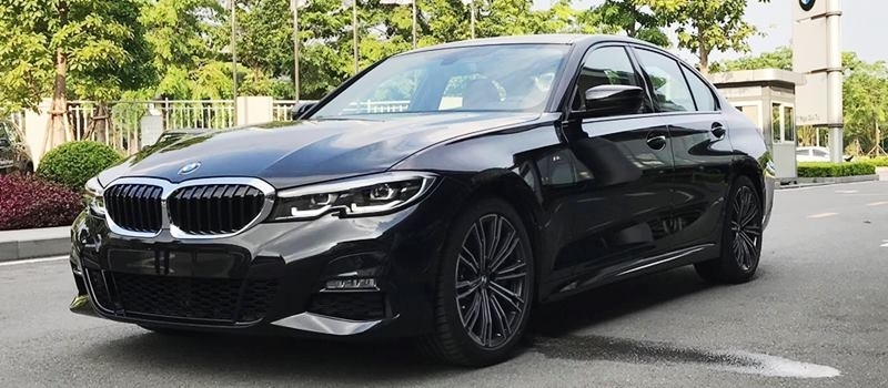 Gia ban xe BMW 330i M Sport 2019 tai Viet Nam tu 2,379 ty dong