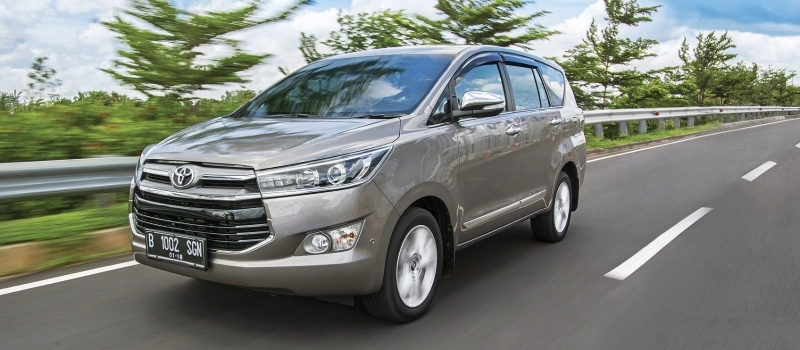 Gia ban Toyota Innova 2016 du kien tu 790 trieu dong tai Viet Nam