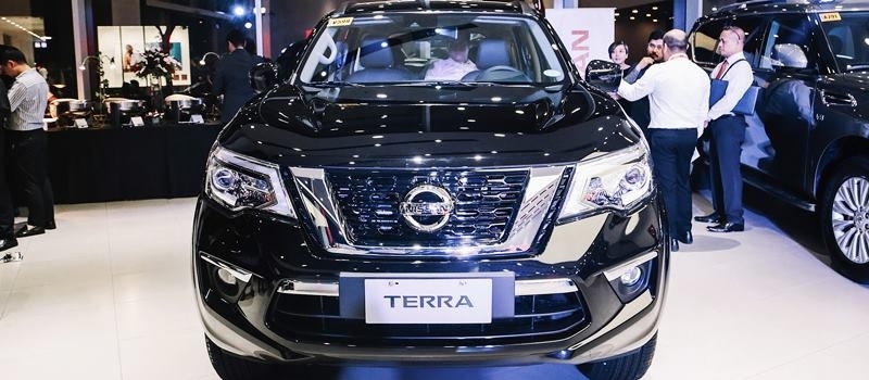 Xe 7 cho Nissan Terra 2020 moi nang cap thiet ke va trang bi