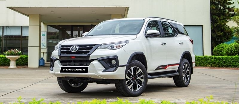 Toyota Fortuner TRD 2019 co gia ban 1,199 ty dong tai Viet Nam