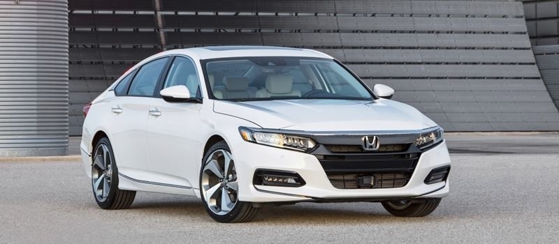 Đánh giá xe Honda Accord 2020  chiếc sedan nhiều thú vị để khám phá