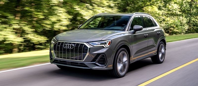 Chi tiet xe Audi Q3 35 TFSI 2020 moi tai Viet Nam