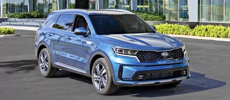 Chi tiet xe KIA Sorento May Xang 2021 moi tai Viet Nam