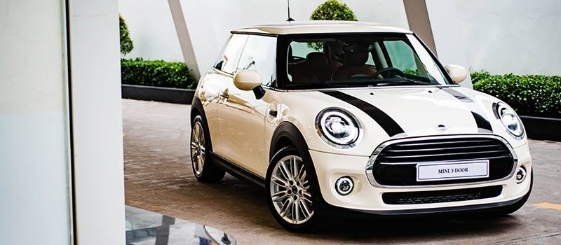 Gia ban xe MINI Cooper 3 cua 2021 tu 1,799 ty dong