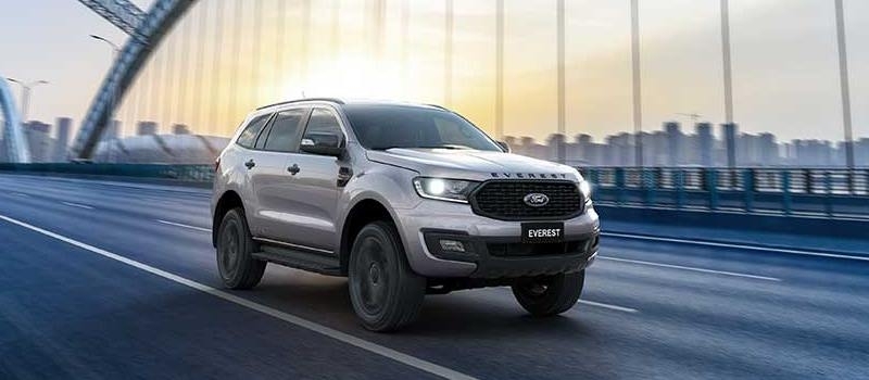 Ford Everest Sport 2021 co gia ban 1,112 ty dong tai Viet Nam