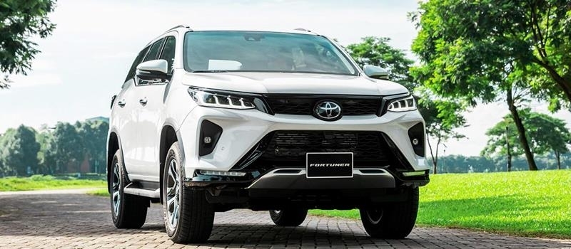 Cac mau xe Toyota Cao cap ban tai Viet Nam