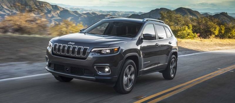 Jeep Cherokee 2021 co gia ban 1,8-2 ty dong tai Viet Nam