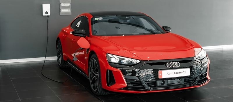 Gia xe dien Audi e-tron GT 2022 ban tai Viet Nam tu 5,2 ty dong