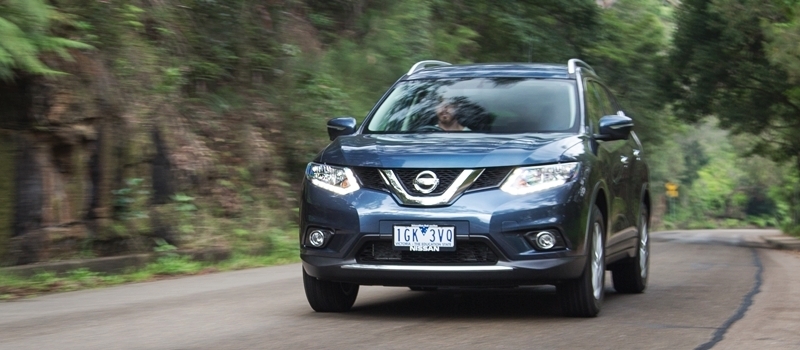 Danh gia chi tiet Nissan X-Trail 2016 phien ban 7 cho 2.5CVT