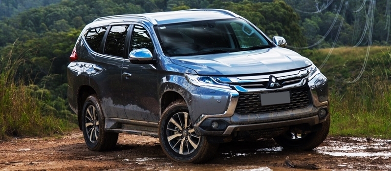 Mitsubishi Pajero Sport 2017 sap ra mat tai Viet Nam