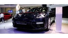 Porsche Panamera 2017 ra mat tai Viet Nam, gia tu 4,890 ty dong