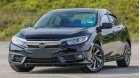 Co 800 trieu nen mua xe Mazda 3 2.0AT hay Honda Civic 1.8E 2018