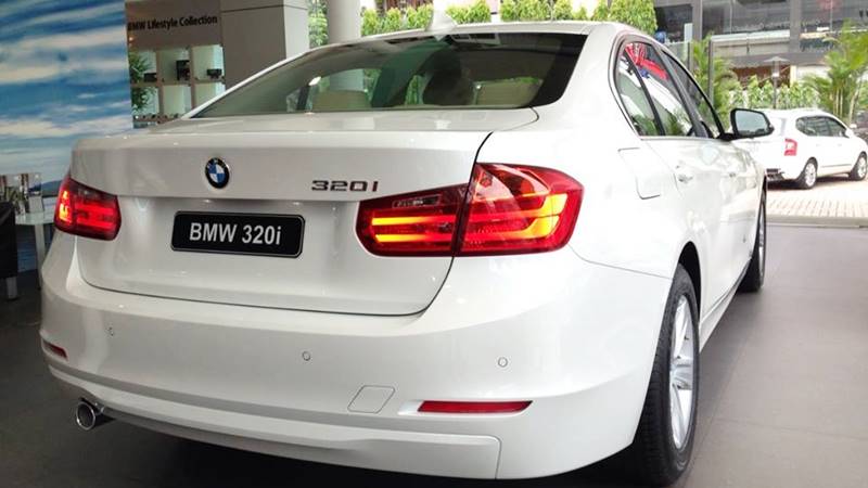 Thông số kỹ thuật xe BMW 320i 2018 đang bán tại Việt Nam