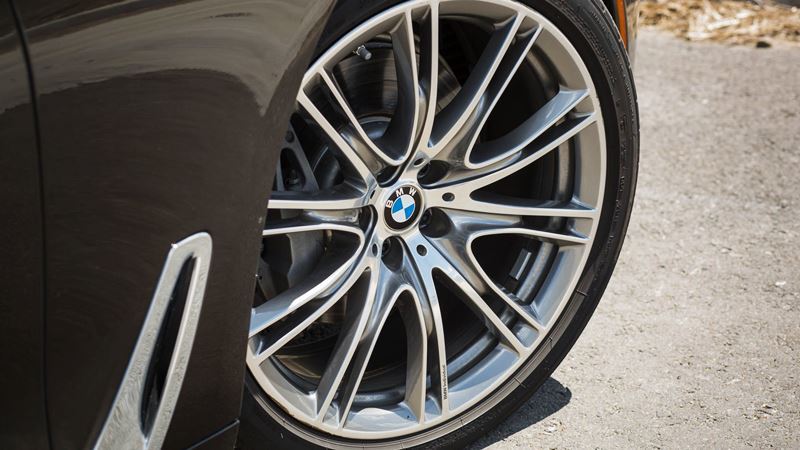 Chi tiết xe BMW 7-Series 2018 đang bán tại Việt Nam - Ảnh 6