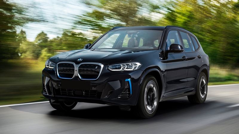 Giá bán SUV điện BMW iX3 2023 tại Việt Nam từ 3,499 tỷ đồng - Ảnh 1