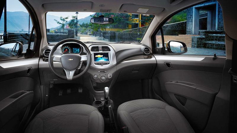 Chevrolet Spark 2018 tại Việt Nam giá từ 299 triệu, không có số tự động - Ảnh 7