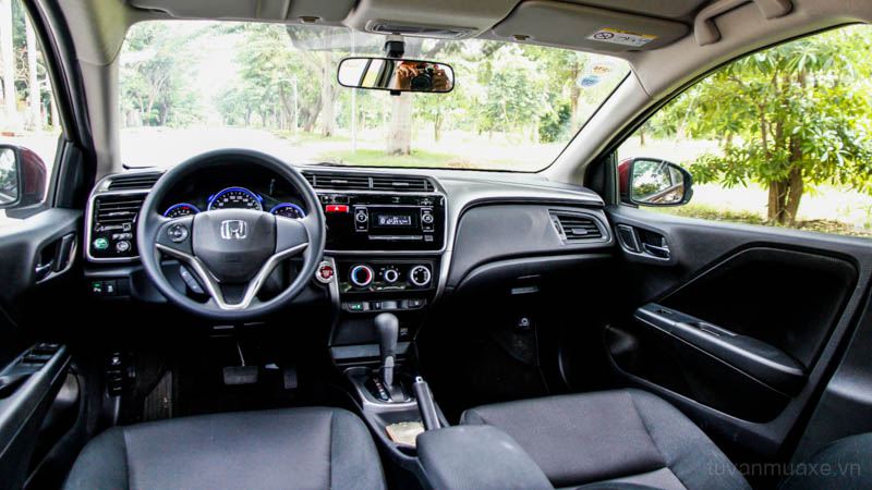 So sánh xe Mitsubishi Attrage và Honda City 2016 bản CVT - Ảnh 8