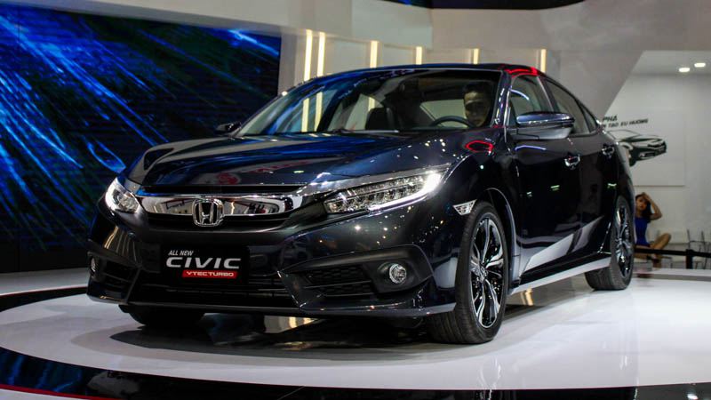 Giá xe Honda Civic 2017 tại Việt Nam từ 979 triệu đồng