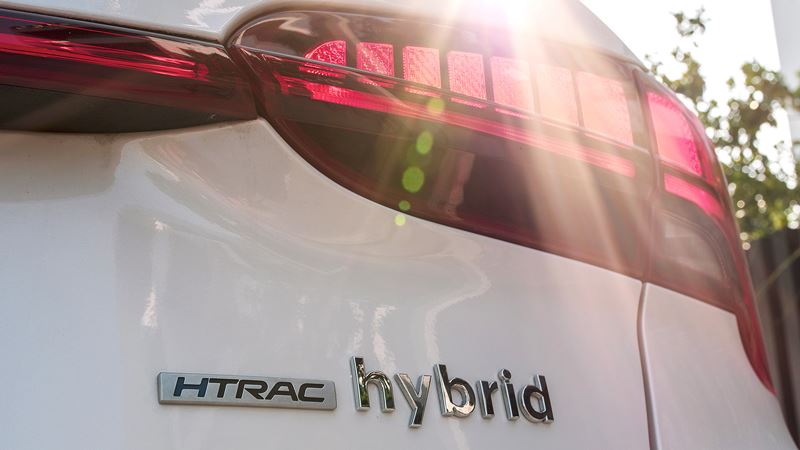 Giá bán xe Hyundai SantaFe Hybrid tại Việt Nam từ 1,450 tỷ đồng - Ảnh 9