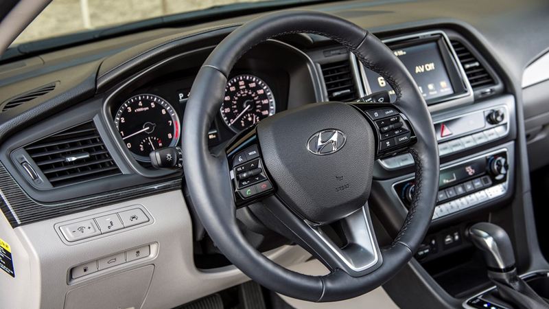 Hình ảnh chi tiết Hyundai Sonata 2018 phiên bản mới - Ảnh 14
