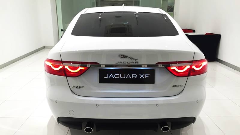 Giá xe Jaguar XF 2018 tại Việt Nam - Pure, Prestige và Portfolio - Ảnh 3