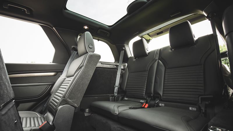 Chi tiết xe SUV 7 chỗ Land Rover Discovery 2018 bán tại Việt Nam - Ảnh 11