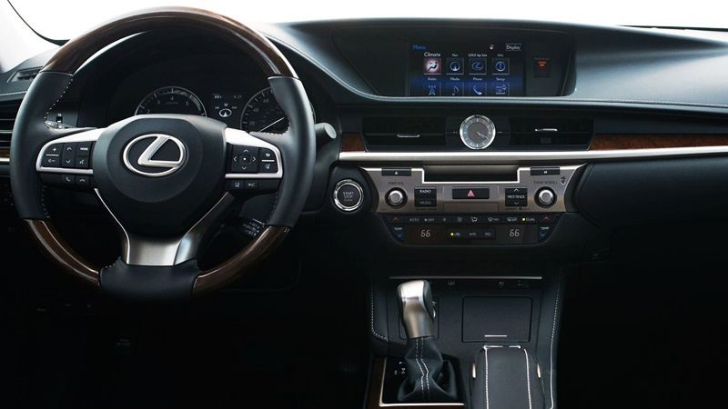 Lexus-ES-2016-tuvanmuaxe-vn-34