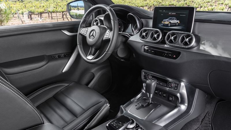 Mercedes X-Class 2018 chính thức ra mắt, giá bán từ 43.000 USD - Ảnh 11