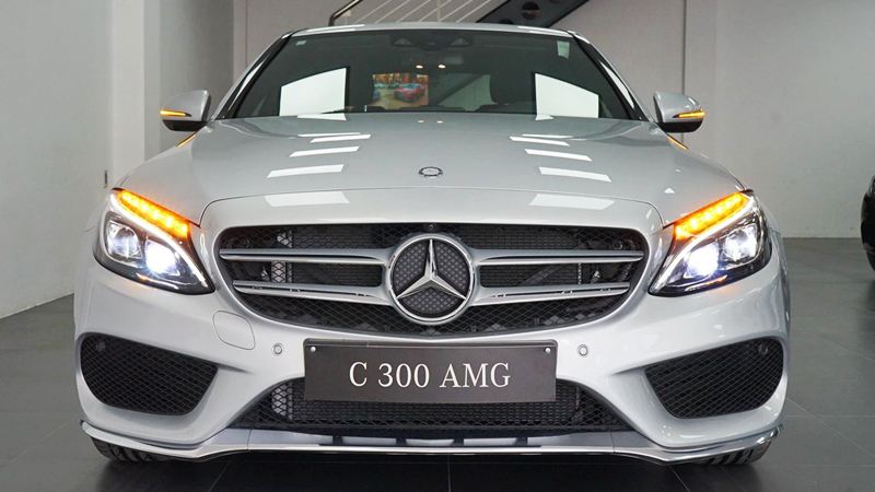 Chi tiết Mercedes C300 AMG 2016-2017 tại Việt Nam - Ảnh 2