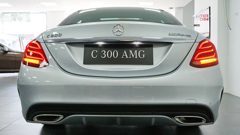 Chi tiết Mercedes C300 AMG 2016-2017 tại Việt Nam - Ảnh 3