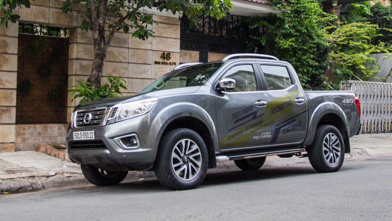  La transmisión automática Nissan Navara EL cuesta millones en Vietnam
