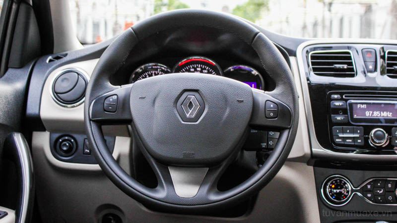 Renault-Logan-2016-tuvanmuaxe_vn-9778