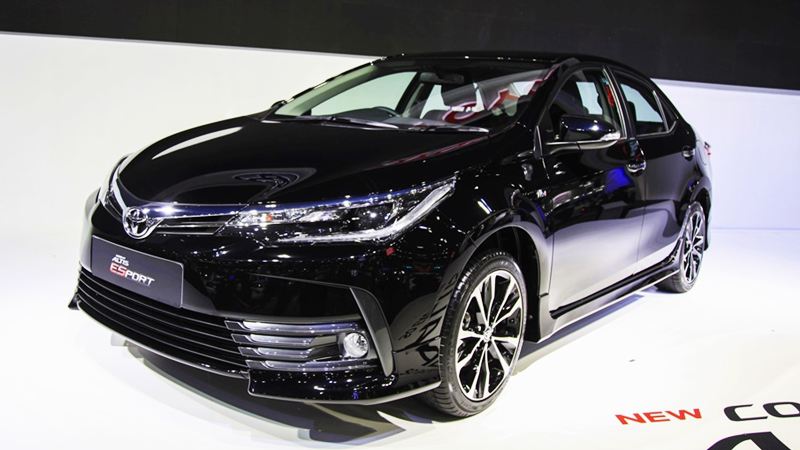 Toyota Altis 2017 bản nâng cấp chính thức ra mắt - Ảnh 2