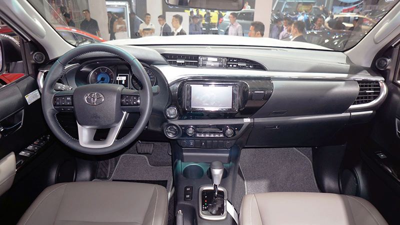 Những điểm mới trên Toyota Hilux 2016-2017 tại Việt Nam - Ảnh 4