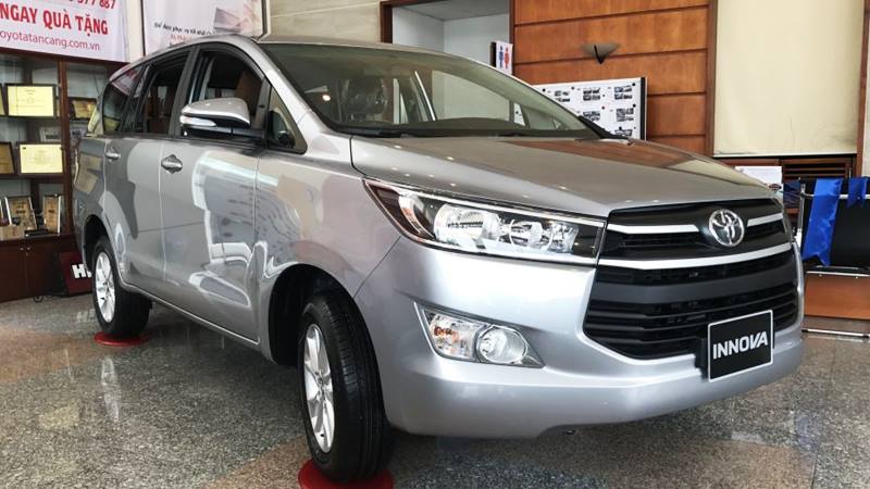 Giá xe Toyota Innova 2018 tại Việt Nam - 2.0E, 2.0G, 2.0V và Venturer - Ảnh 2