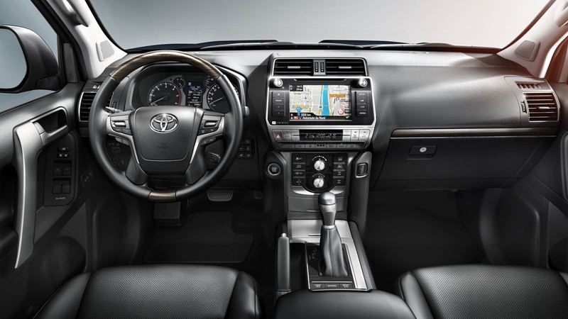 Toyota Land Cruiser Prado 2018 phiên bản mới ra mắt - Ảnh 4