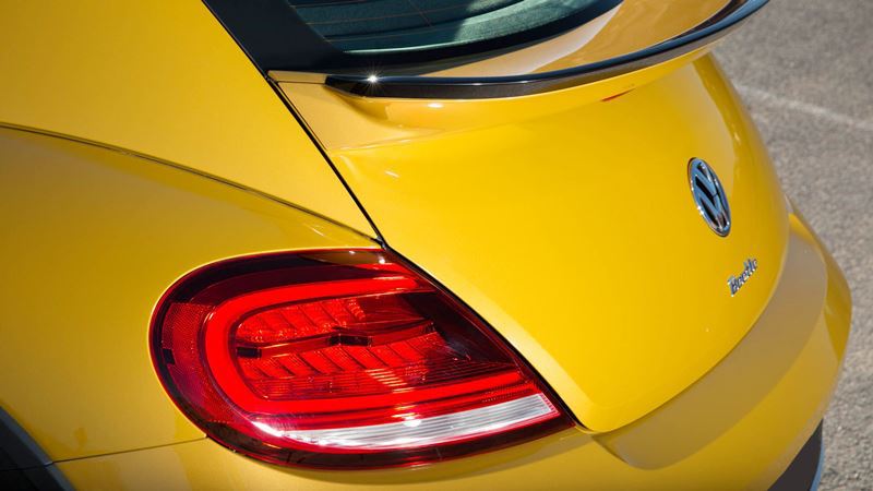 Chi tiết xe Volkswagen Beetle Dune 2018 đang bán tại Việt Nam - Ảnh 6