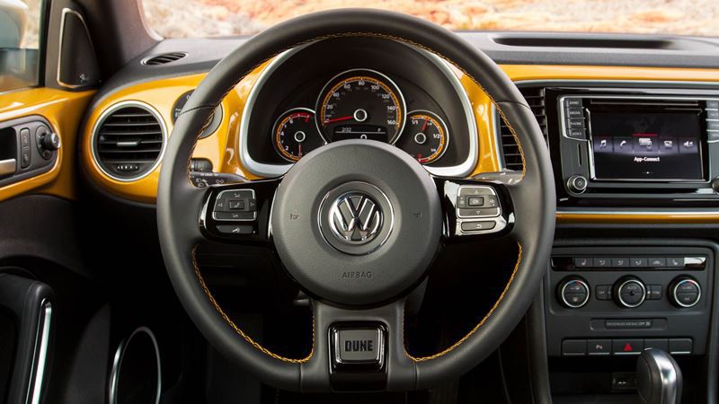 Chi tiết xe Volkswagen Beetle Dune 2018 đang bán tại Việt Nam - Ảnh 8