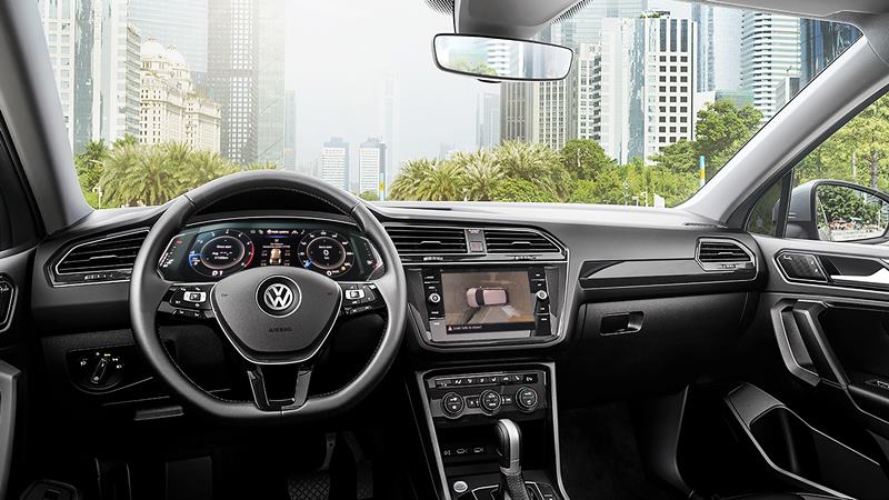 Bản cao cấp Volkswagen Tiguan Allspace Luxury 2019 giá bán 1,85 tỷ đồng - Ảnh 3