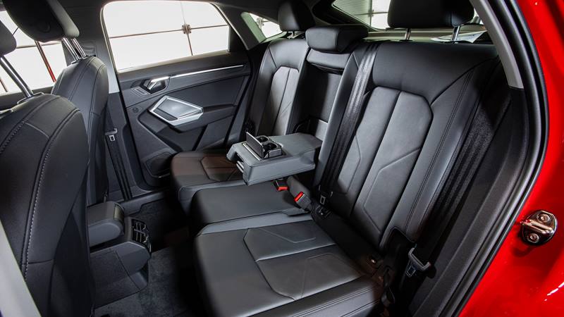 Mẫu SUV thể thao Audi Q3 Sportback 2021 giá hơn 2 tỷ đồng tại Việt Nam - Ảnh 6
