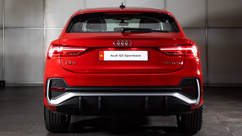 Mẫu SUV thể thao Audi Q3 Sportback 2021 giá hơn 2 tỷ đồng tại Việt Nam - Ảnh 4
