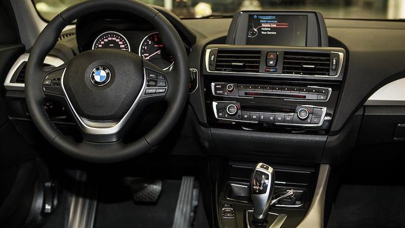 Chi tiết xe BMW 1-Series 2019 tại Việt Nam - BMW 118i Hatchback - Ảnh 5