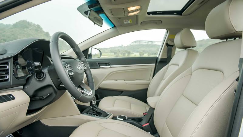 Cảm nhận Hyundai Elantra 2020 - Sự tiến bộ đáng ghi nhận - Ảnh 11
