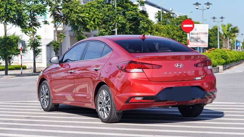 Cảm nhận Hyundai Elantra 2020 - Sự tiến bộ đáng ghi nhận - Ảnh 3