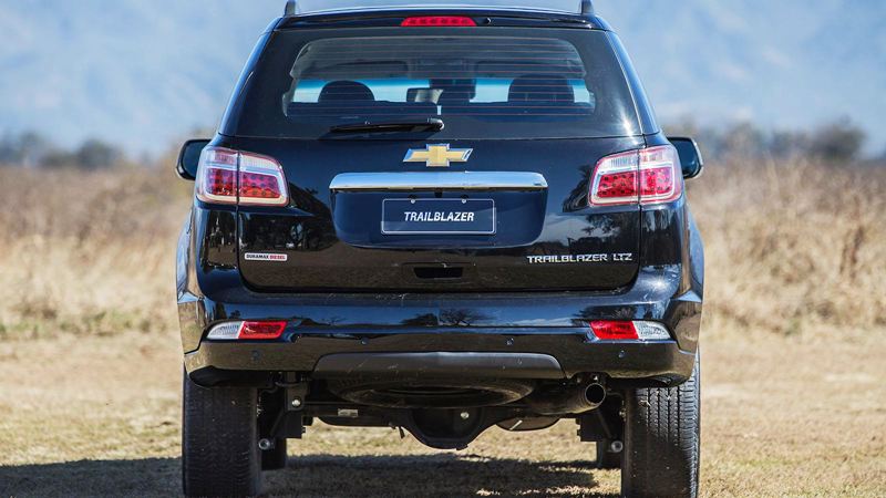 SUV 7 chỗ Chevrolet Trailblazer 2017 có gì cạnh tranh Toyota Fortuner - Ảnh 4