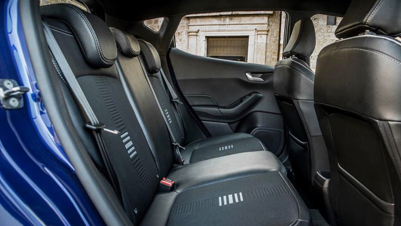 Những điểm nổi bật trên Ford Fiesta 2018 phiên bản mới - Ảnh 6