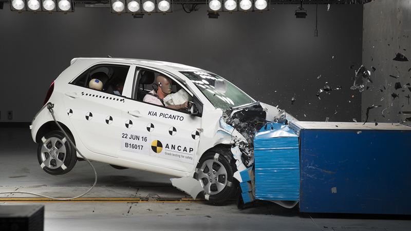 Những dòng xe 2017 đạt tiêu chuẩn an toàn 5 sao ANCAP - Ảnh 4