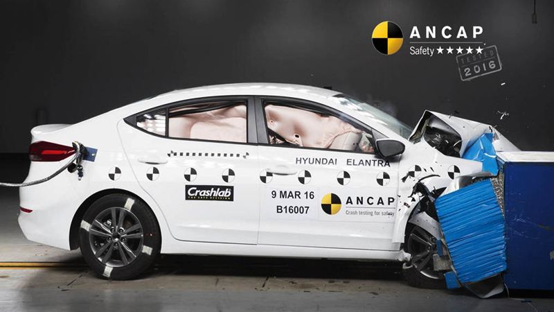 Những dòng xe 2017 đạt tiêu chuẩn an toàn 5 sao ANCAP - Ảnh 1