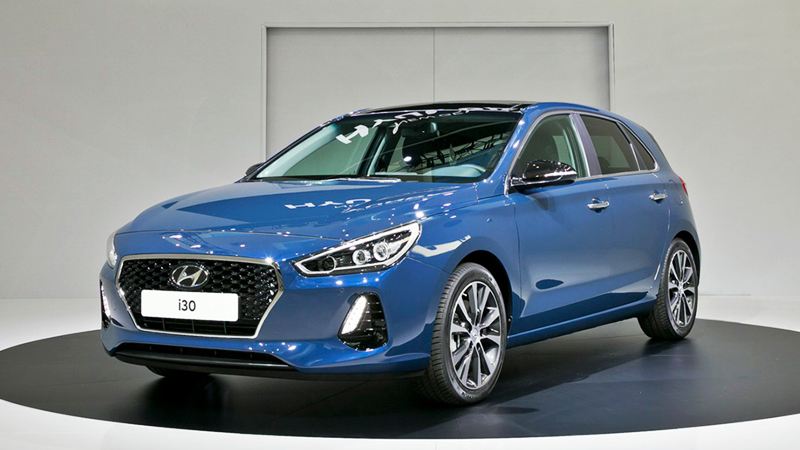 Giá bán xe Hyundai i30 2017 từ 23.940 USD, bán ra tháng 1/2017 - Ảnh 1